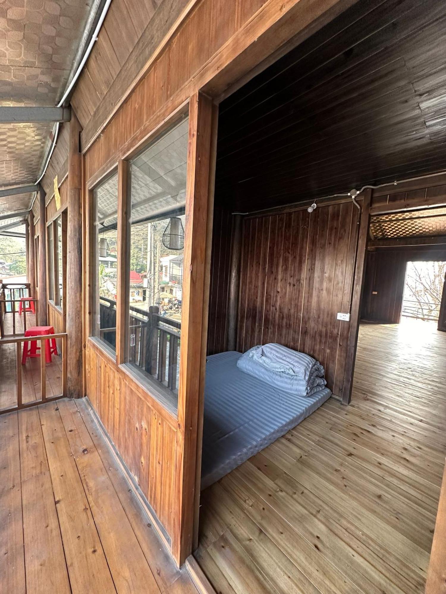 Little Ta Van Homestay Sapa Eksteriør billede